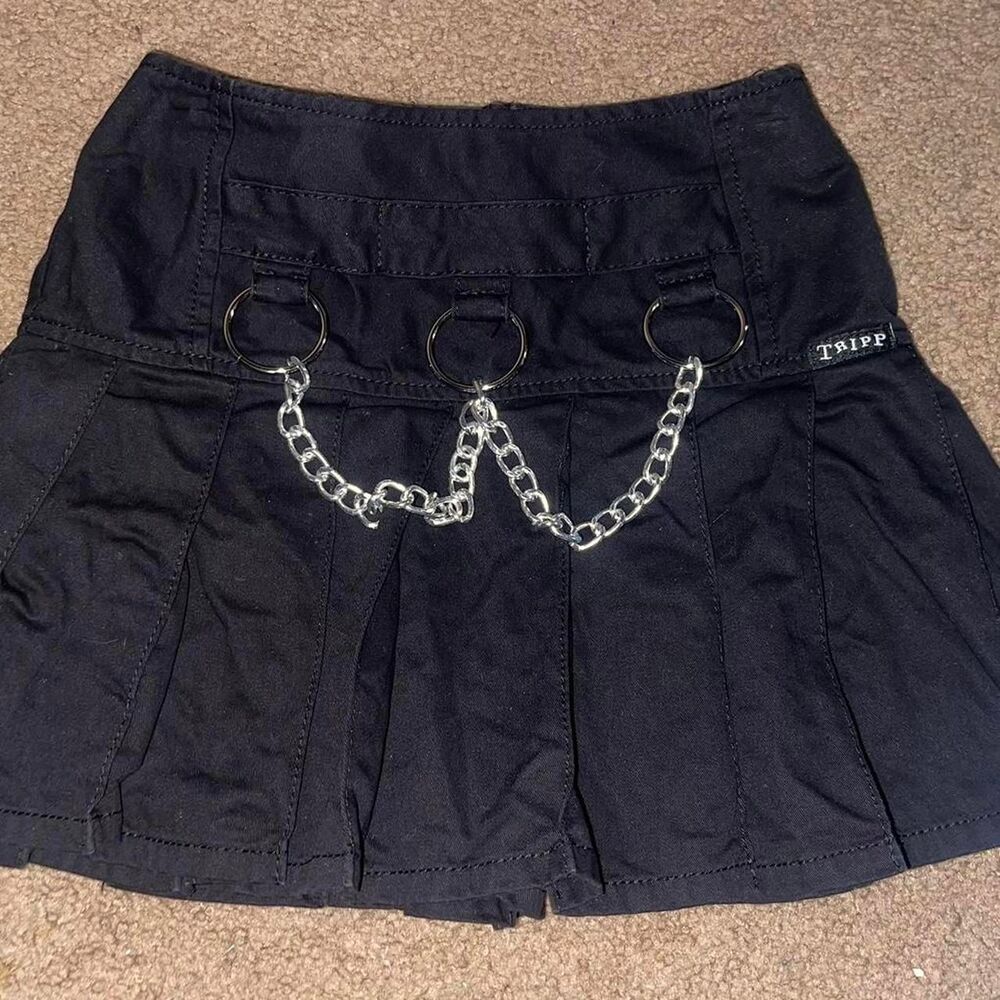 Tripp-nyc Women's Black Skirt Size XS Chain Detail